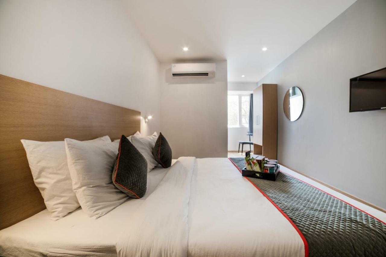 Oyo Townhouse 086 Pankha Road Hotel New Delhi Luaran gambar